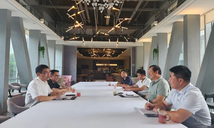 紫金矿业集团副总裁龙翼调研考察权属企业乐冠体育